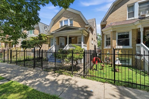 Photo of 1235 N Harding Avenue, Chicago, IL 60651 (MLS # 12774600)