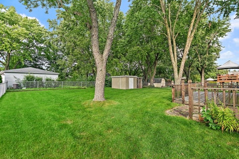 Tiny photo for 1804 Syracuse Lane, Schaumburg, IL 60193 (MLS # 12748977)