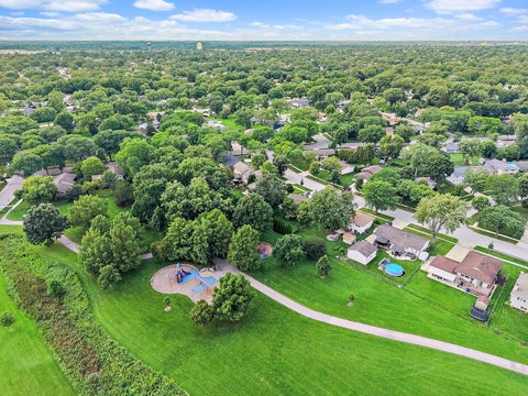 Tiny photo for 1804 Syracuse Lane, Schaumburg, IL 60193 (MLS # 12748977)
