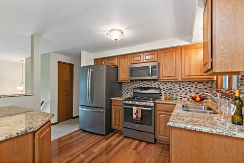 Tiny photo for 1804 Syracuse Lane, Schaumburg, IL 60193 (MLS # 12748977)