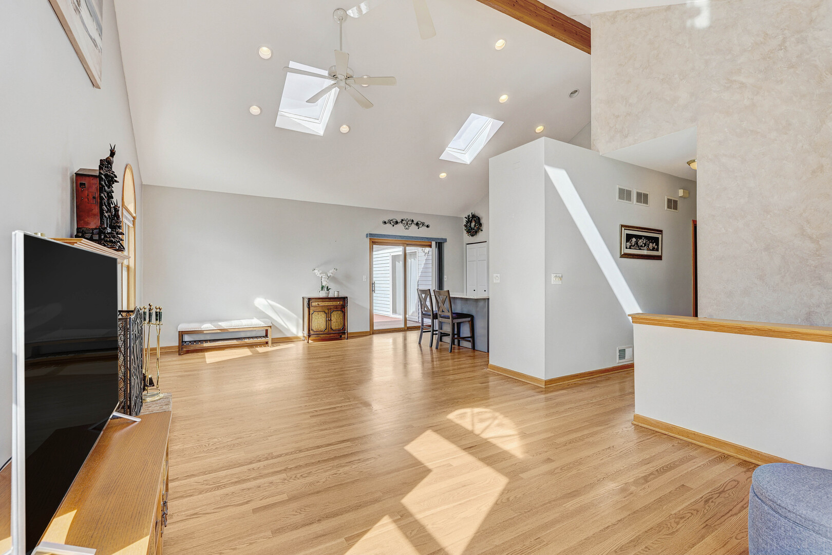 1017 Grand Boulevard