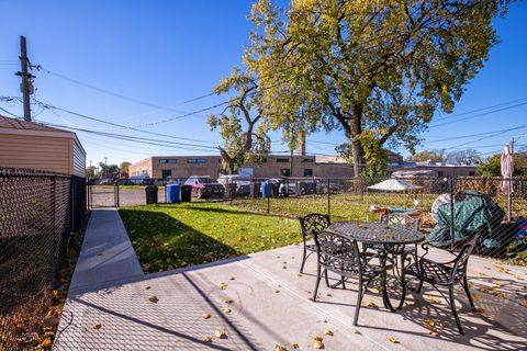 Tiny photo for 1731 E 74th Street, Chicago, IL 60649 (MLS # 12526403)