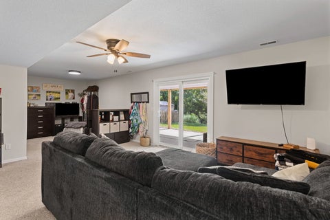 Tiny photo for 6526 Silvercreek Drive, Davenport, IA 52806 (MLS # 12770794)