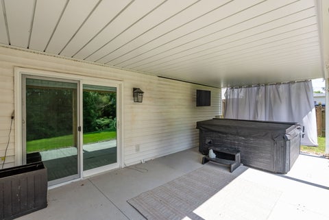 Tiny photo for 6526 Silvercreek Drive, Davenport, IA 52806 (MLS # 12770794)