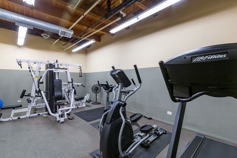 Tiny photo for 625 W Jackson Boulevard #402, Chicago, IL 60661 (MLS # 12614960)