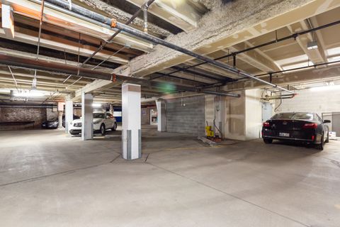 Tiny photo for 625 W Jackson Boulevard #402, Chicago, IL 60661 (MLS # 12614960)