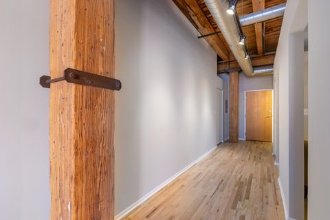 Tiny photo for 625 W Jackson Boulevard #402, Chicago, IL 60661 (MLS # 12614960)