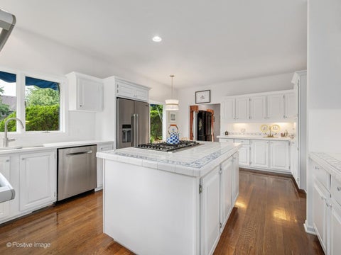 Tiny photo for 6024 Sedgley Court, Burr Ridge, IL 60527 (MLS # 12749649)