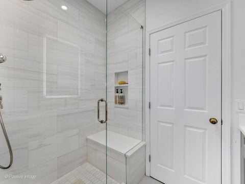 Tiny photo for 6024 Sedgley Court, Burr Ridge, IL 60527 (MLS # 12749649)