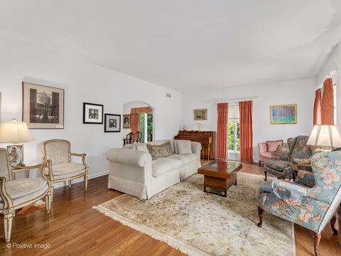 Tiny photo for 6024 Sedgley Court, Burr Ridge, IL 60527 (MLS # 12749649)