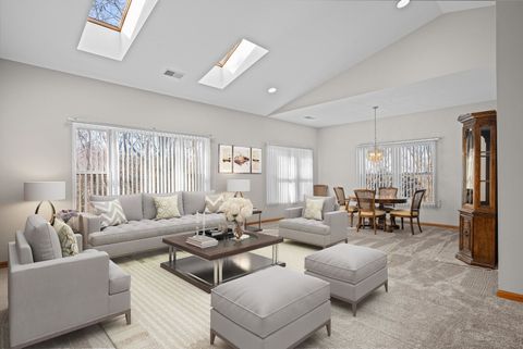 Tiny photo for 1005 2nd St Court, Moline, IL 61265 (MLS # 100000670)