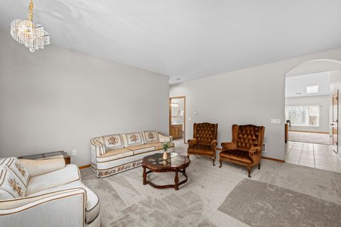 Tiny photo for 1005 2nd St Court, Moline, IL 61265 (MLS # 100000670)