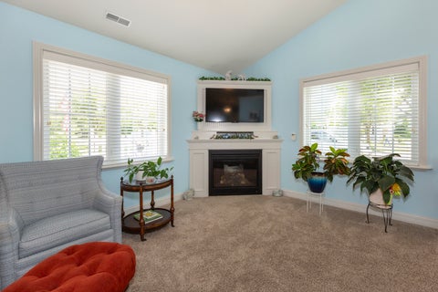Tiny photo for 2035 Somerset Lane #2035, Sycamore, IL 60178 (MLS # 12667229)