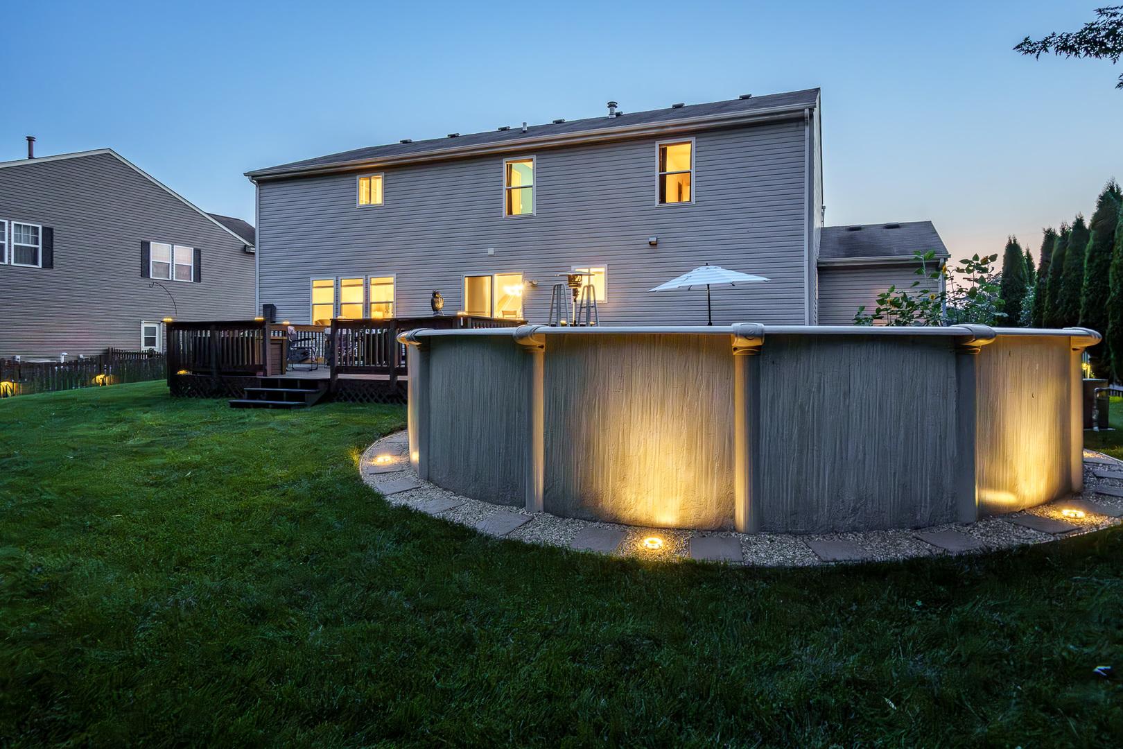 105 RIDGESTONE Trail