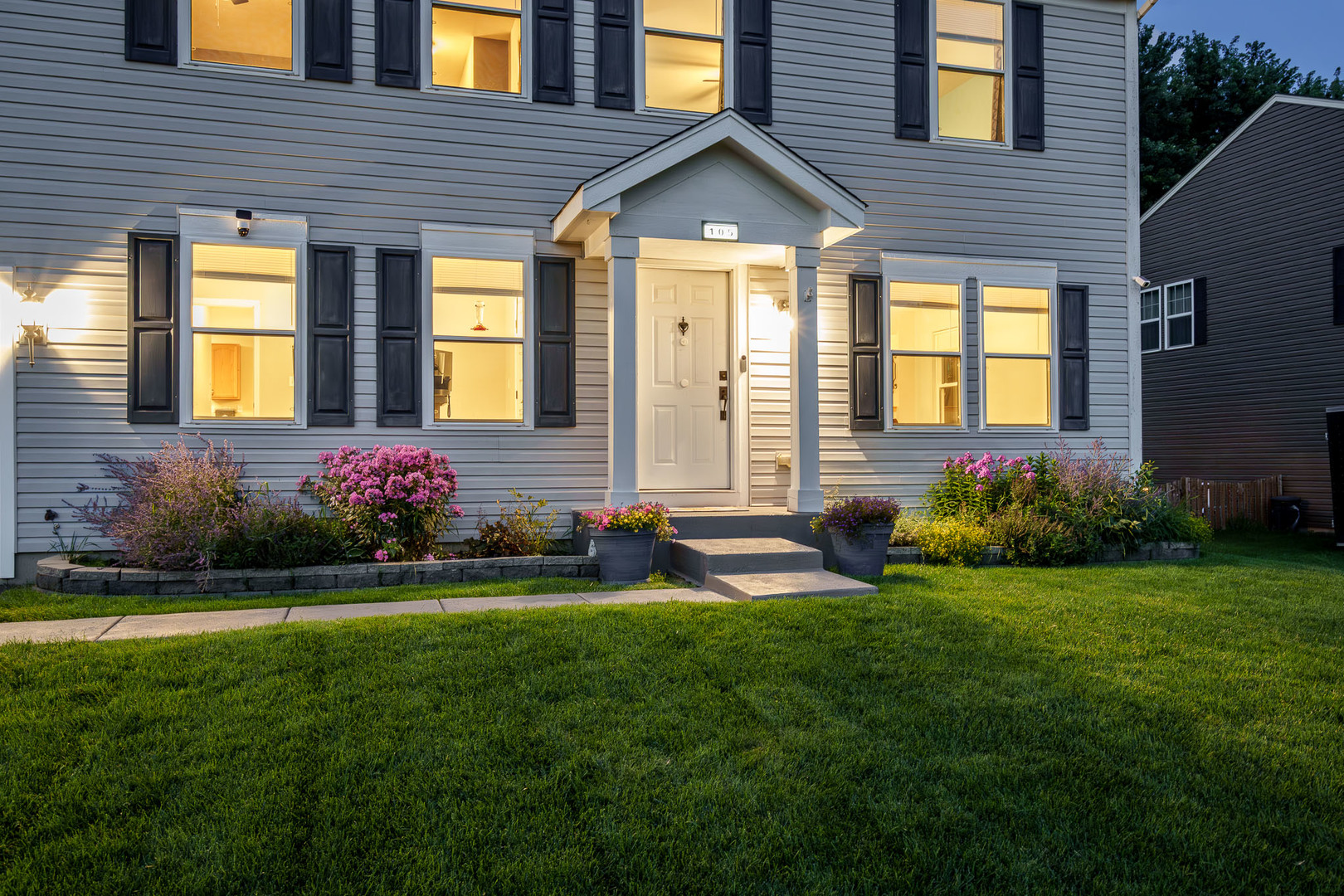 105 RIDGESTONE Trail