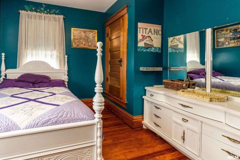 Tiny photo for 540 E MAIN Street, Duquoin, IL 62832 (MLS # EB459112)