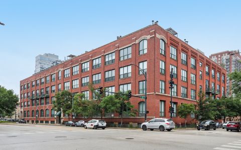1727 S Indiana Avenue 302 Chicago IL 60616