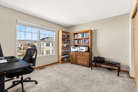 Tiny photo for 402 S Palmer Drive, Bolingbrook, IL 60490 (MLS # 12571696)