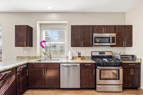 Tiny photo for 402 S Palmer Drive, Bolingbrook, IL 60490 (MLS # 12571696)