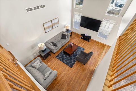 Tiny photo for 402 S Palmer Drive, Bolingbrook, IL 60490 (MLS # 12571696)