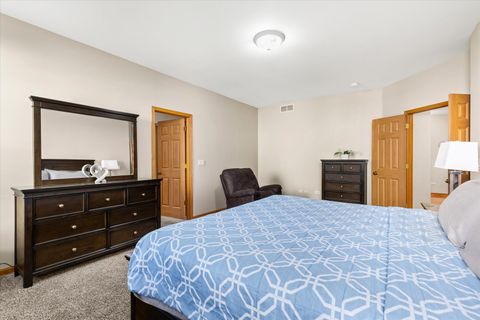 Tiny photo for 402 S Palmer Drive, Bolingbrook, IL 60490 (MLS # 12571696)