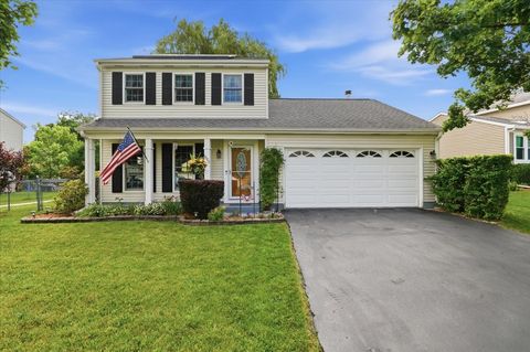 Photo of 1860 Carl Drive, Round Lake Beach, IL 60073 (MLS # 12712212)