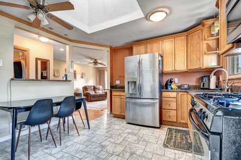 Tiny photo for 13533 Short Drive, Crestwood, IL 60418 (MLS # 12500307)