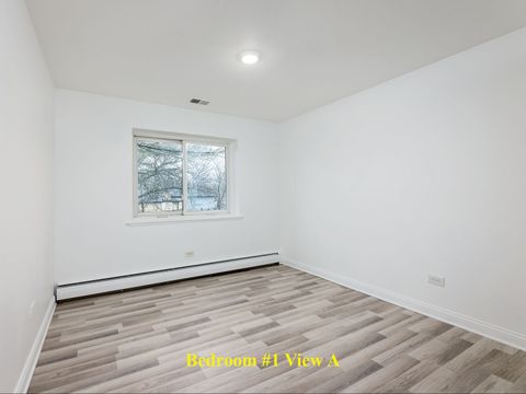 Tiny photo for 2315 E Olive Street #2B, Arlington Heights, IL 60004 (MLS # 12545111)