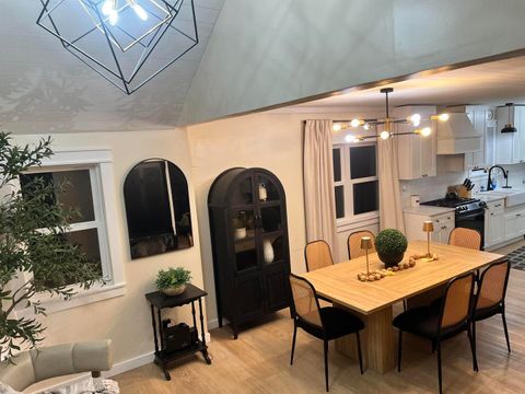 Tiny photo for 601 N 6th Street, Vienna, IL 62995 (MLS # 100000065)