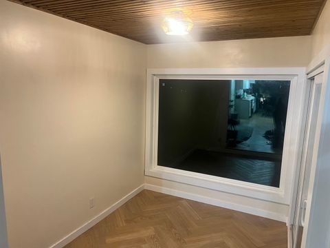 Tiny photo for 601 N 6th Street, Vienna, IL 62995 (MLS # 100000065)