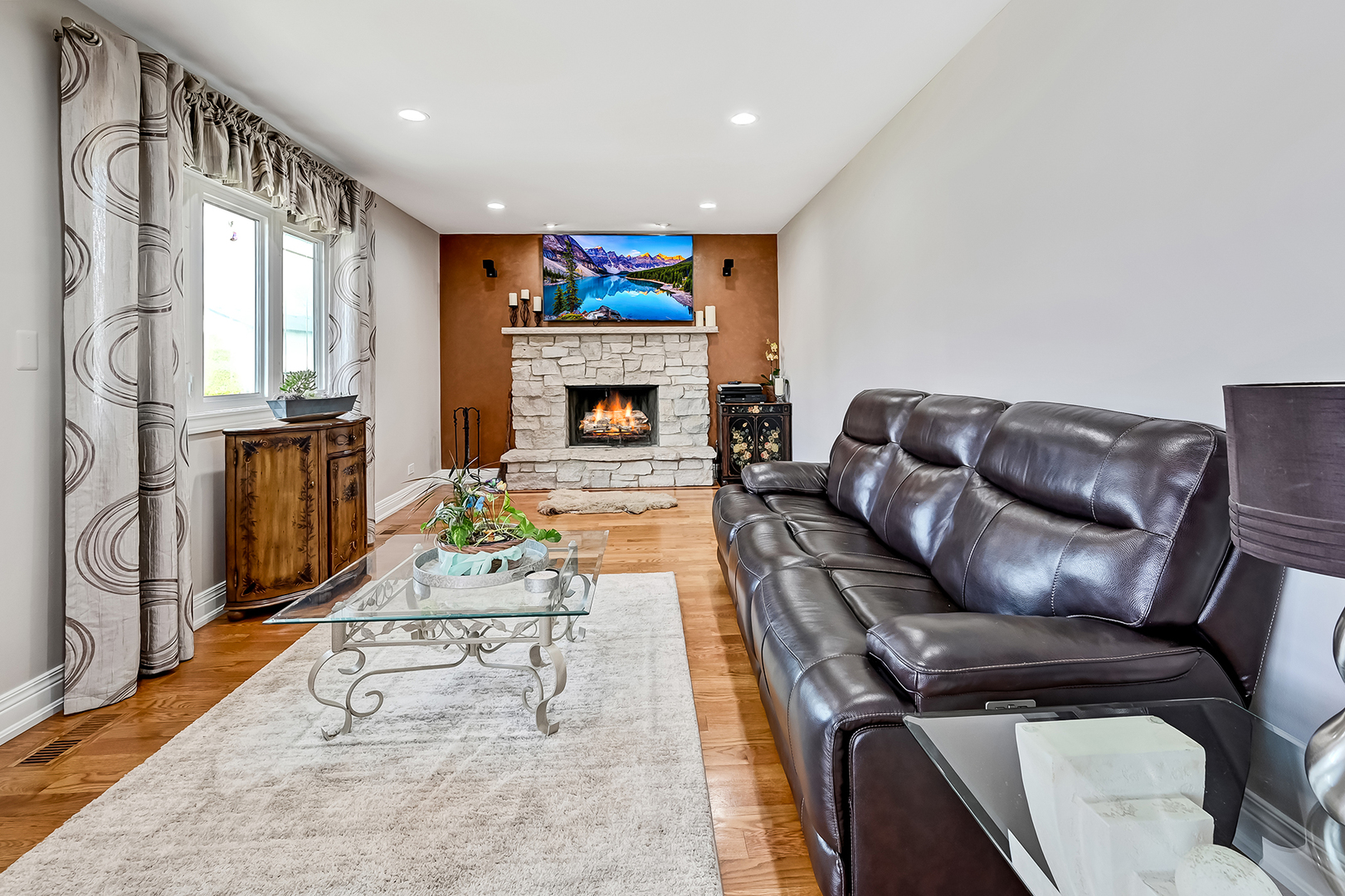 308 Oakbrook Court
