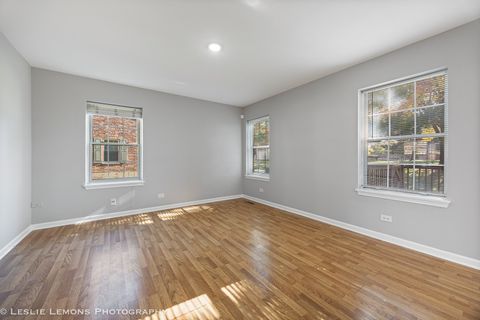 Tiny photo for 313 CROMWELL Court, Westmont, IL 60559 (MLS # 12507296)