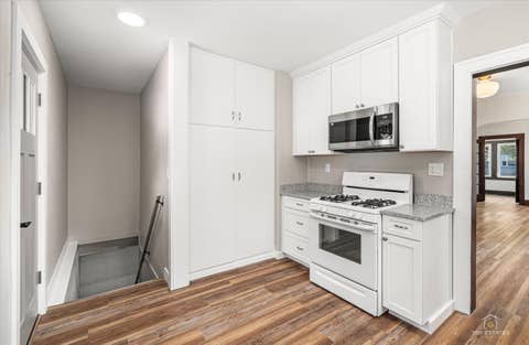 Tiny photo for 435 Church Street, Batavia, IL 60510 (MLS # 12741267)