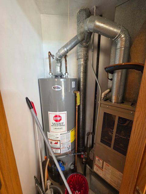 Tiny photo for 7902 NAGLE Avenue #2S, Burbank, IL 60459 (MLS # 12616204)