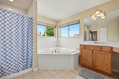 Tiny photo for 88 Westbourne Avenue, Sugar Grove, IL 60554 (MLS # 12682248)
