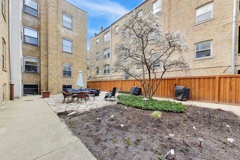 Tiny photo for 806 Forest Avenue #1, Evanston, IL 60202 (MLS # 12634608)