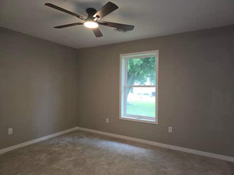 Tiny photo for 1005 Augusta Road, Carthage, IL 62321 (MLS # 100539017)