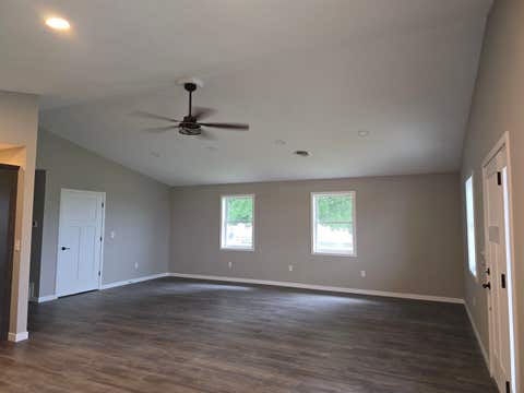 Tiny photo for 1005 Augusta Road, Carthage, IL 62321 (MLS # 100539017)