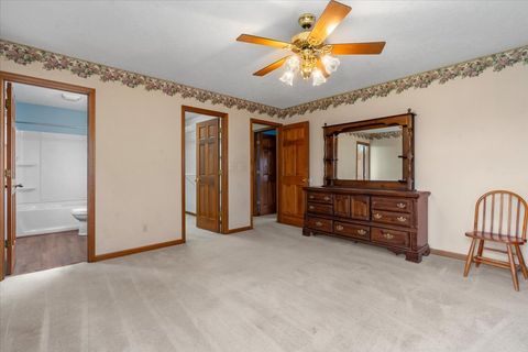 Tiny photo for 504 Augusta Drive, Chatham, IL 62629 (MLS # 12609147)