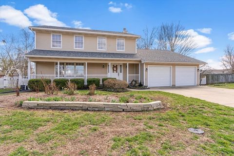 Photo of 504 Augusta Drive, Chatham, IL 62629 (MLS # 12609147)