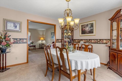 Tiny photo for 504 Augusta Drive, Chatham, IL 62629 (MLS # 12609147)