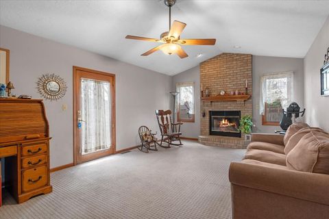 Tiny photo for 504 Augusta Drive, Chatham, IL 62629 (MLS # 12609147)