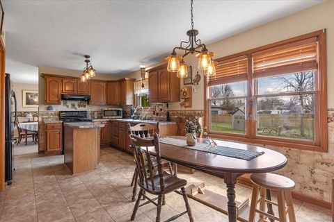 Tiny photo for 504 Augusta Drive, Chatham, IL 62629 (MLS # 12609147)