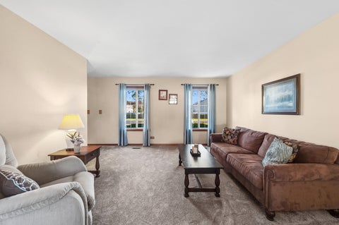 Tiny photo for 677 Windemere Lane, Carol Stream, IL 60188 (MLS # 12749472)