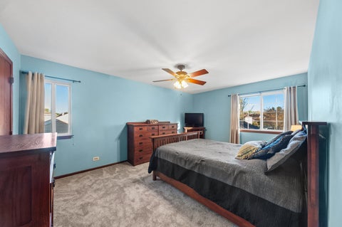 Tiny photo for 677 Windemere Lane, Carol Stream, IL 60188 (MLS # 12749472)
