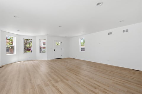 Tiny photo for 7213 S Morgan Avenue, Chicago, IL 60621 (MLS # 12795213)