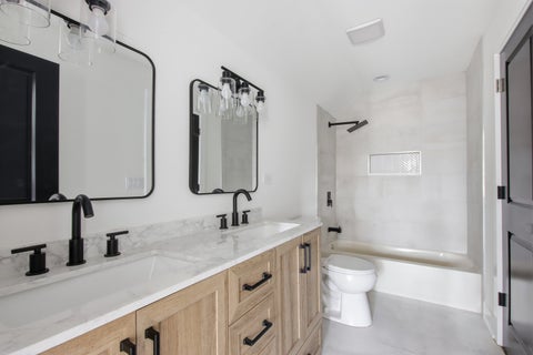 Tiny photo for 7213 S Morgan Avenue, Chicago, IL 60621 (MLS # 12795213)