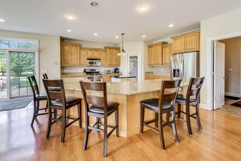 Tiny photo for 24744 N Golden Oat Circle, Cary, IL 60013 (MLS # 12477890)