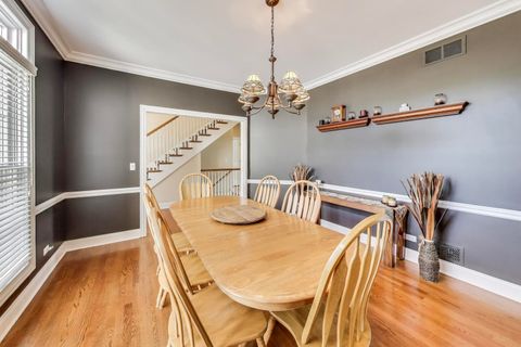 Tiny photo for 24744 N Golden Oat Circle, Cary, IL 60013 (MLS # 12477890)