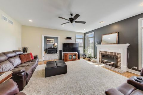Tiny photo for 24744 N Golden Oat Circle, Cary, IL 60013 (MLS # 12477890)
